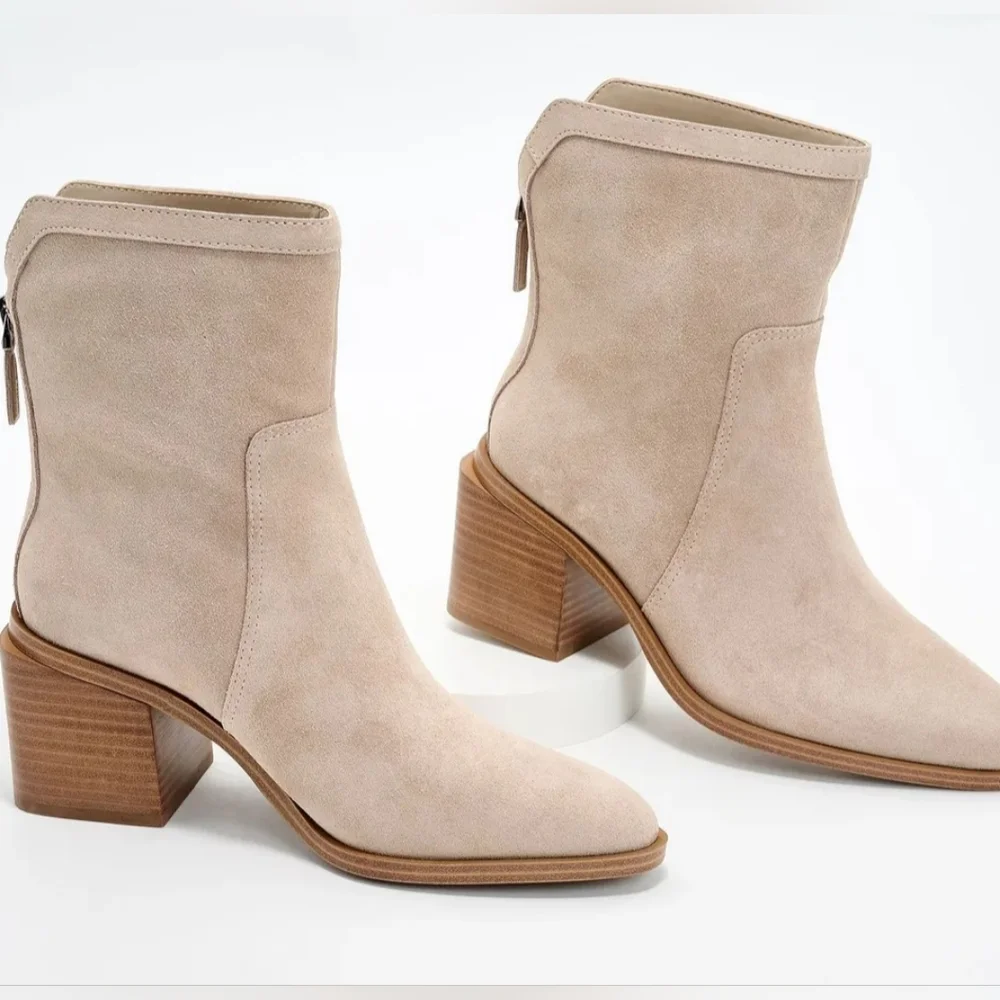 Vince Camuto Suede Booties | Size 8.5 - New - Picture 1 of 1
